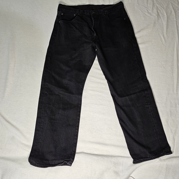 Levi's Other - Levi's Men's 35x30. Charcoal Denim Jeans.